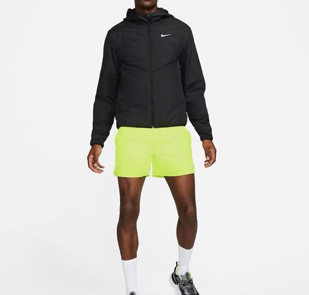 ナイキ　エアロレイヤー　ランニング　ジャケット　ブラック　M