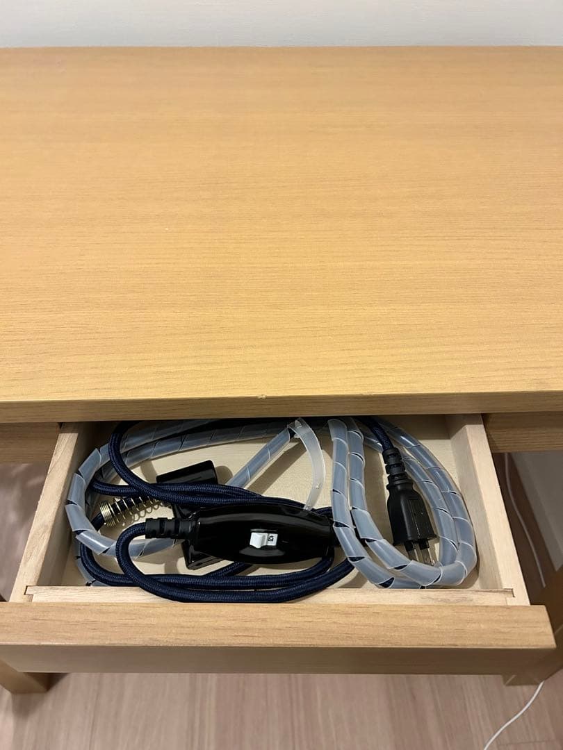 ニトリ 木製引き出し付きこたつテーブル コタツ布団付き