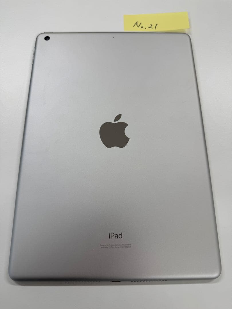 iPad第8世代 Wi-Fi 32GB シルバー ジャンク021