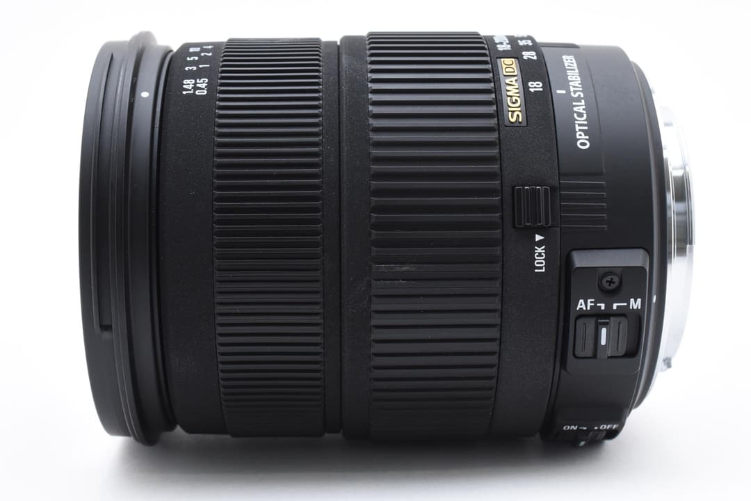 未使用に近い Sigma 18-200mm 3.5-6.3 OS Canon