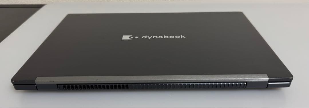 累積1666 東芝 G83/HU 16GB 256GB Office 顔/指紋認