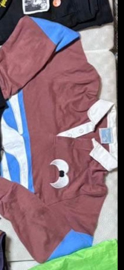 トップス atticus torre