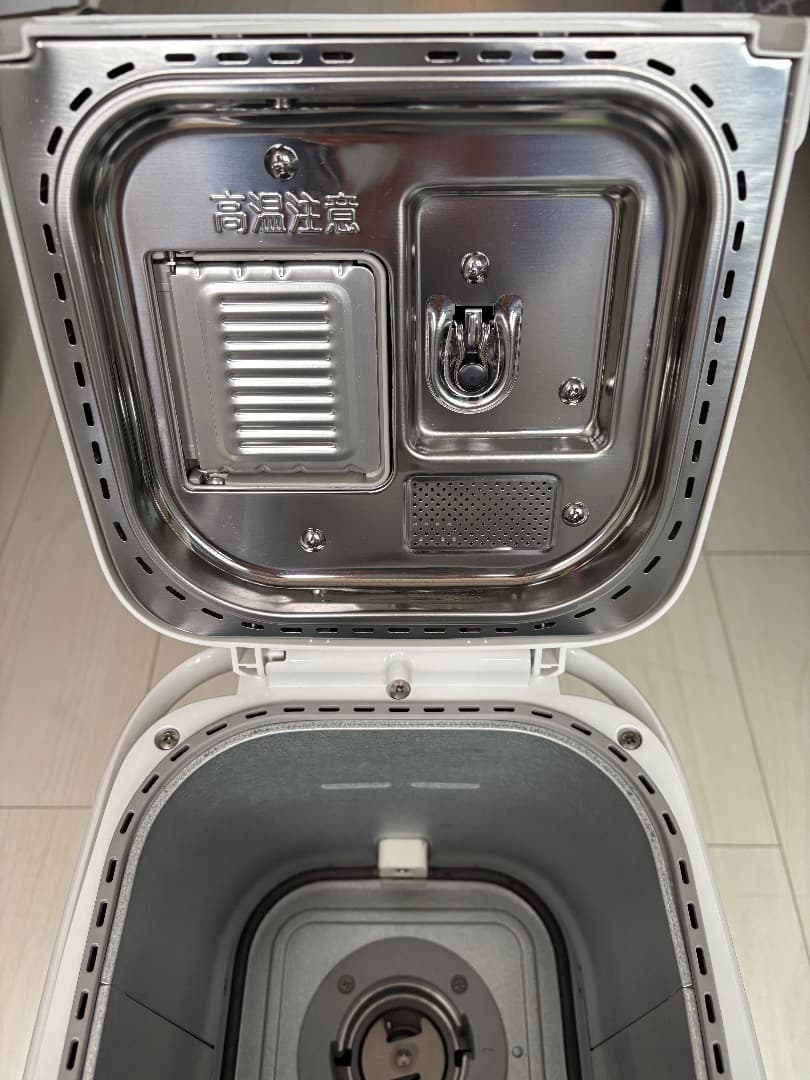 【極美品】Panasonic ホームベーカリー SD-MT4-W 2ヶ月保証付き