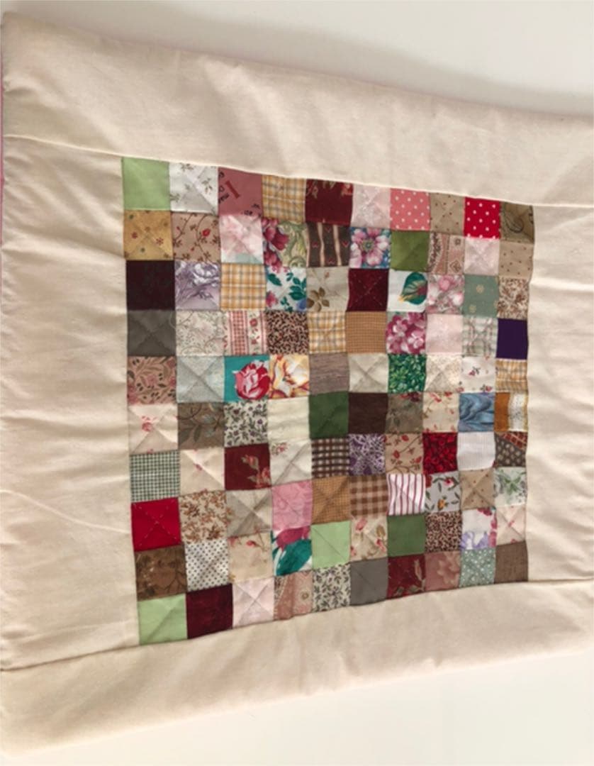 【週末値下げ】パッチワーク　クッションカバー　５枚セット