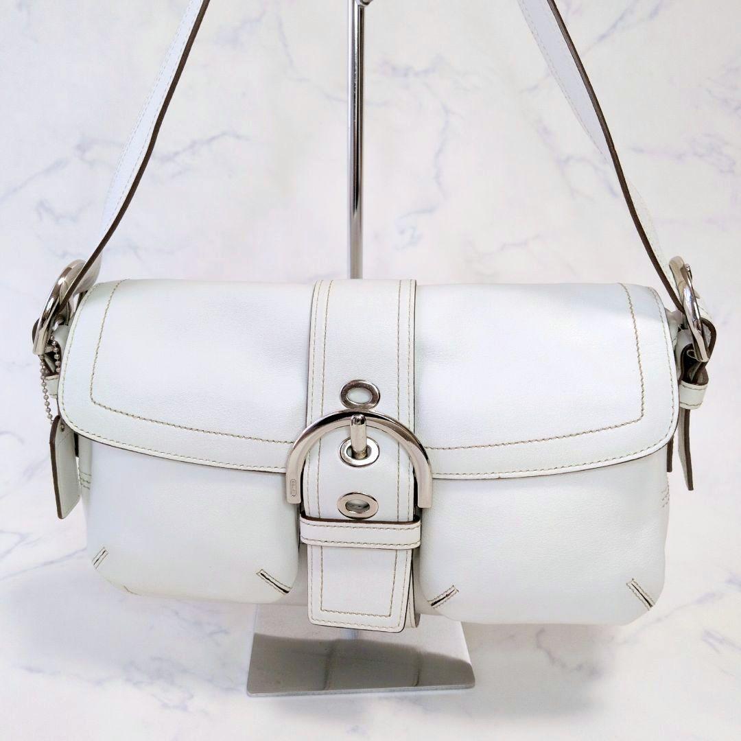 【美品】コーチ ソーホー ワンハンドバッグ レザー 肩掛け チャーム 9434