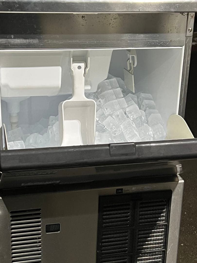 ク*ロ様 ホシザキ業務用製氷機キューブアイスメーカーIM-35M