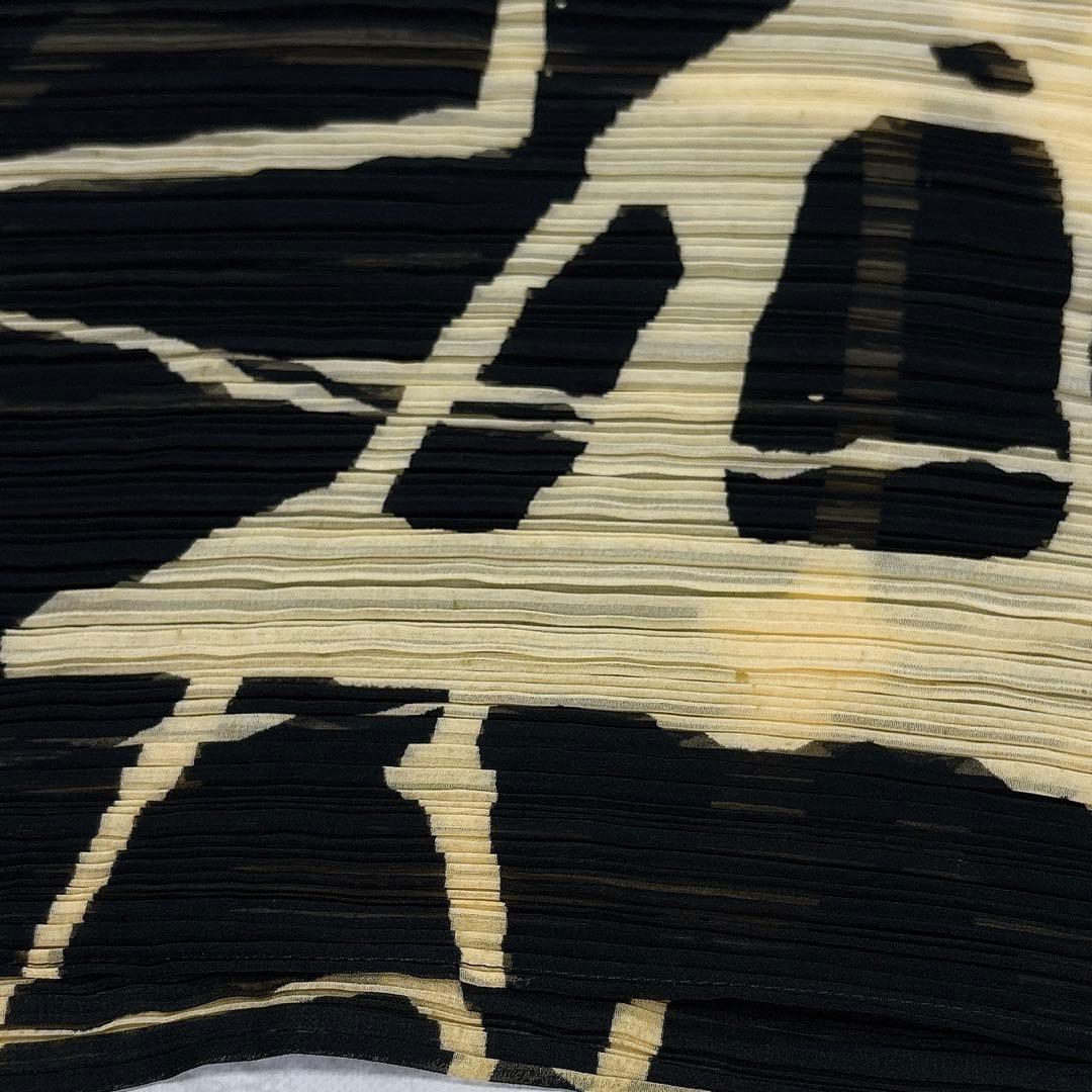 PLEATS PLEASE プリーツプリーズ　突然の雨　ポンチョ　ケープ　総柄