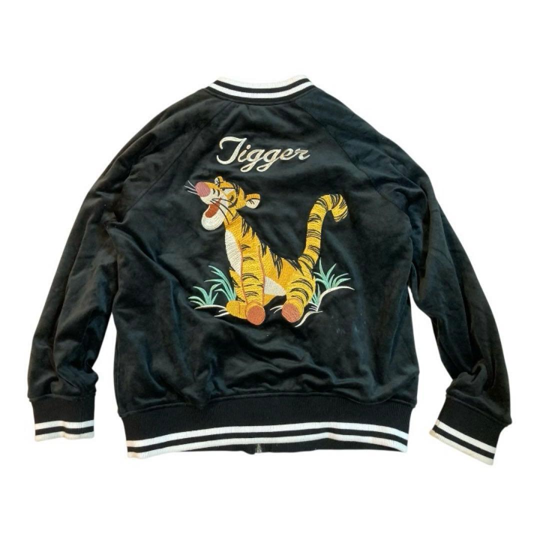 東京ディズニーリゾート　スカジャン　Tiggerティガー　ベロア黒　別珍Lサイズ