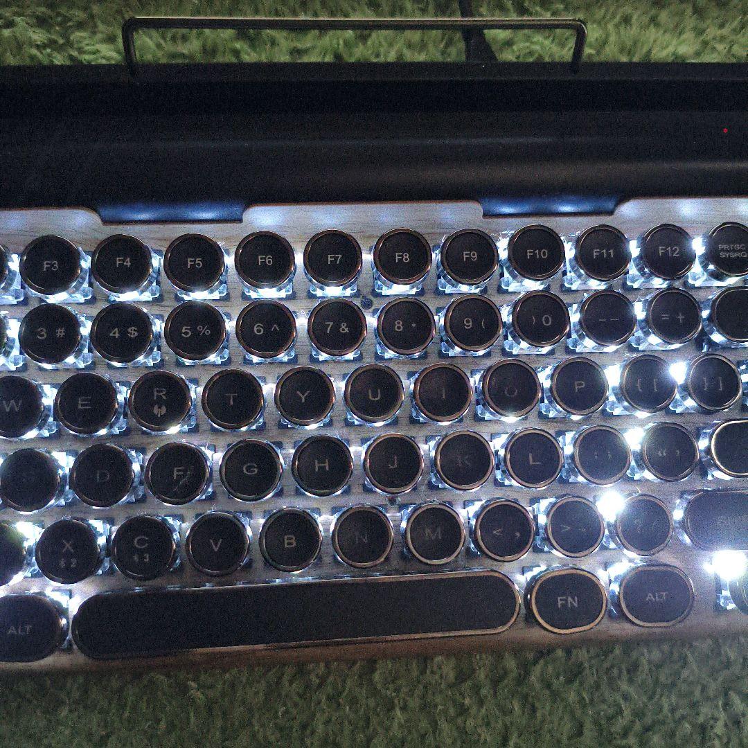 7KEYSTW1867 タイプライターキーボード 本体