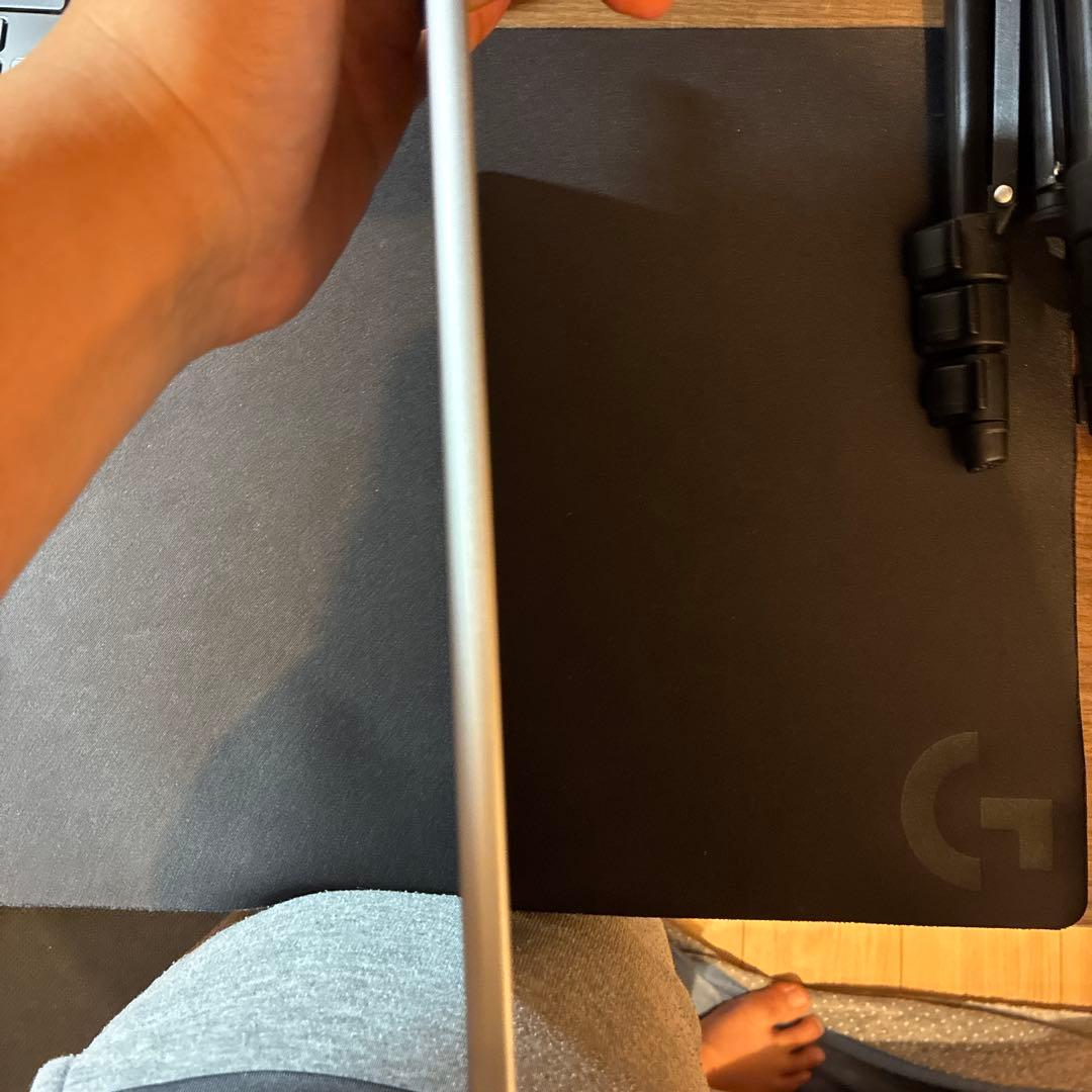 Apple iPad 第六世代　ブラック