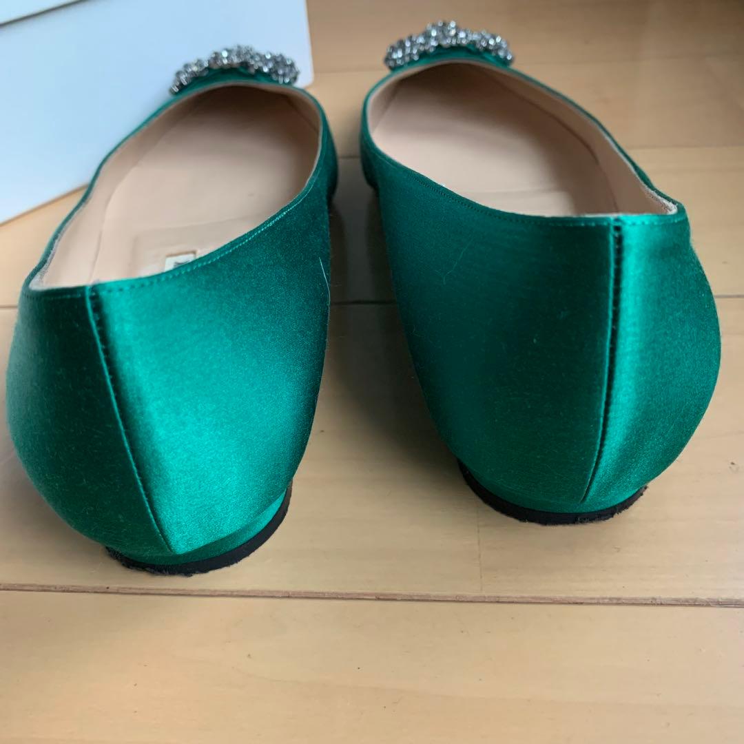 マノロブラニク　ハンギシ　フラット　グリーン　35.5