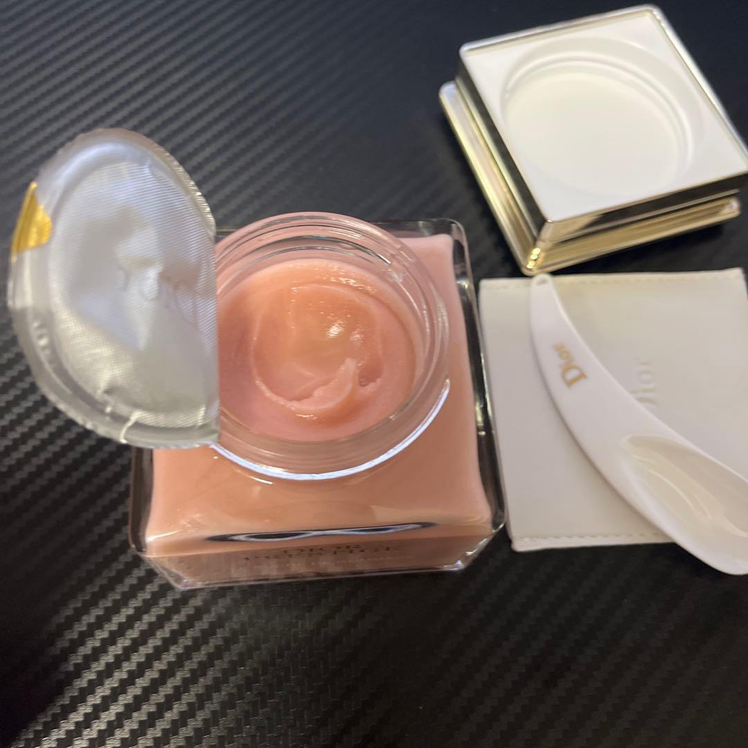 DIOR プレステージ　ル　ゴマージュ(スクラブ)150ml