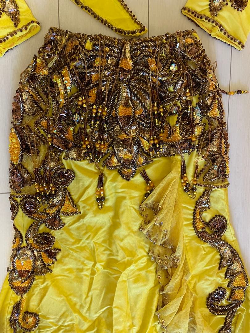 ベリーダンス コスチューム セット　クリーニング割引あり