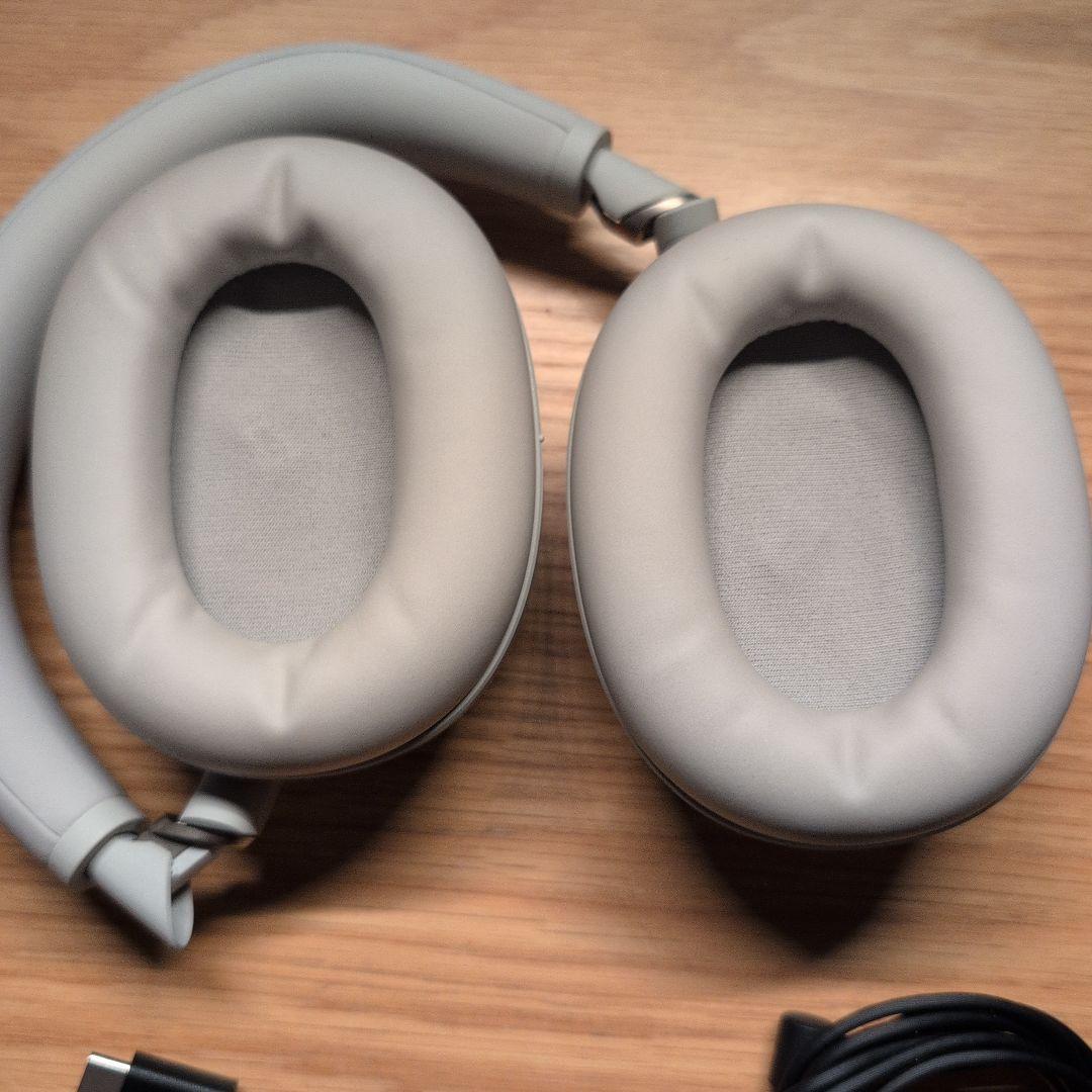 SONY WH1000-XM6 ヘッドホン プラチナシルバー