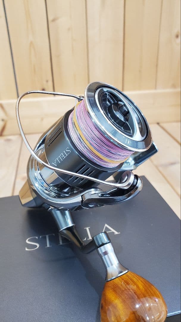 【極美品】☆22ステラ4000XG☆ウォーターランドウッドノブ★