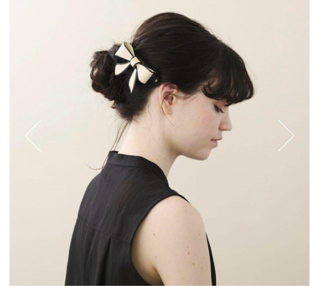 ALEXANDRE DE PARIS LISERAI リボン バレッタ