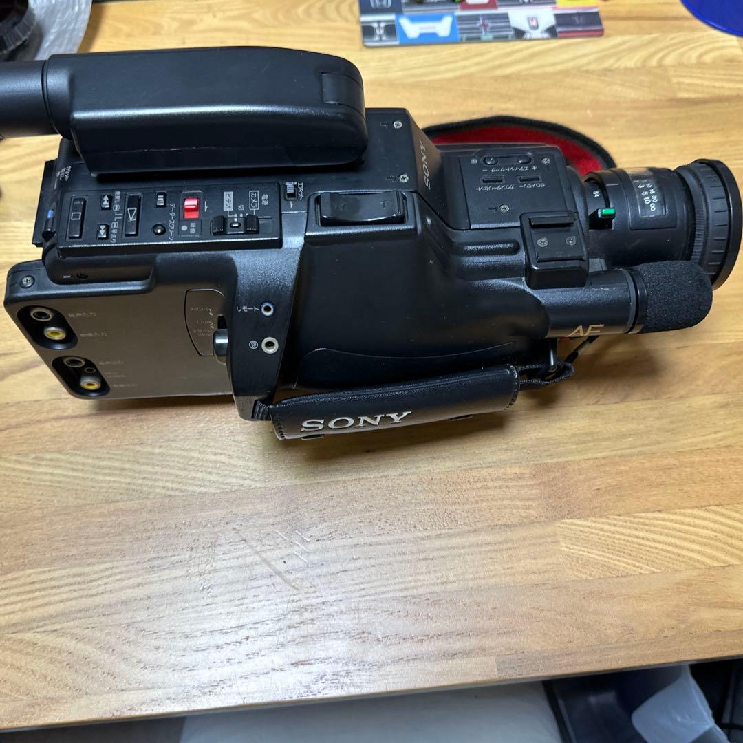 ソニー HDV CCD-F300 video8本体のみ