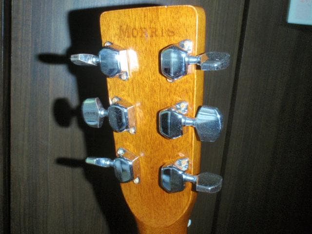 Morris アコースティックギター　Ｗ-18　程度良い　音も良い