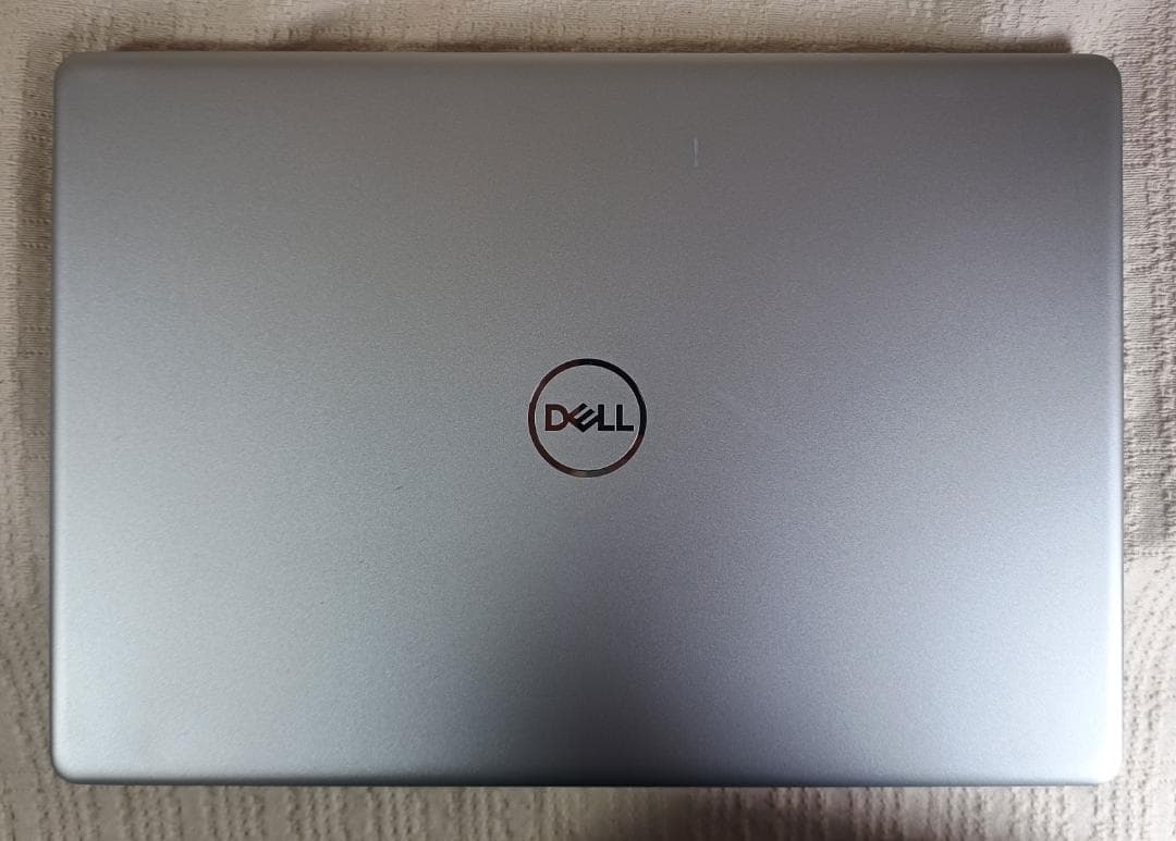 DELL Inspiron 5593 第10世代corei7搭載 ①