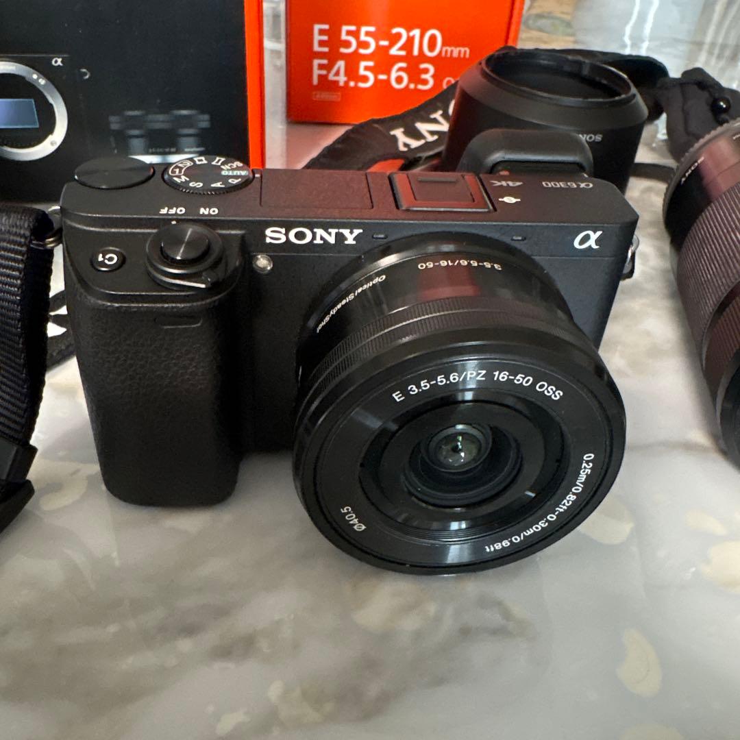 Sony α6300（E 16-50mm、E 55-210m）