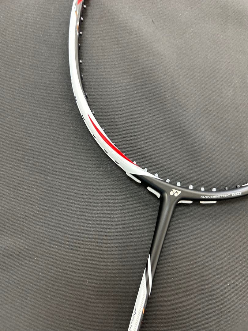 3UG5　デュオラZストライク　新品未使用　YONEX　バドミントン　ラケット