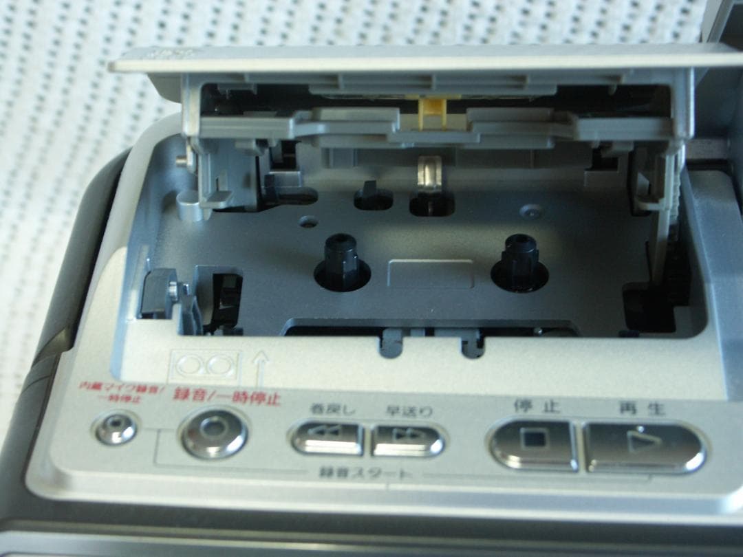 ポータブルプレーヤー SONY CFD-A100TV