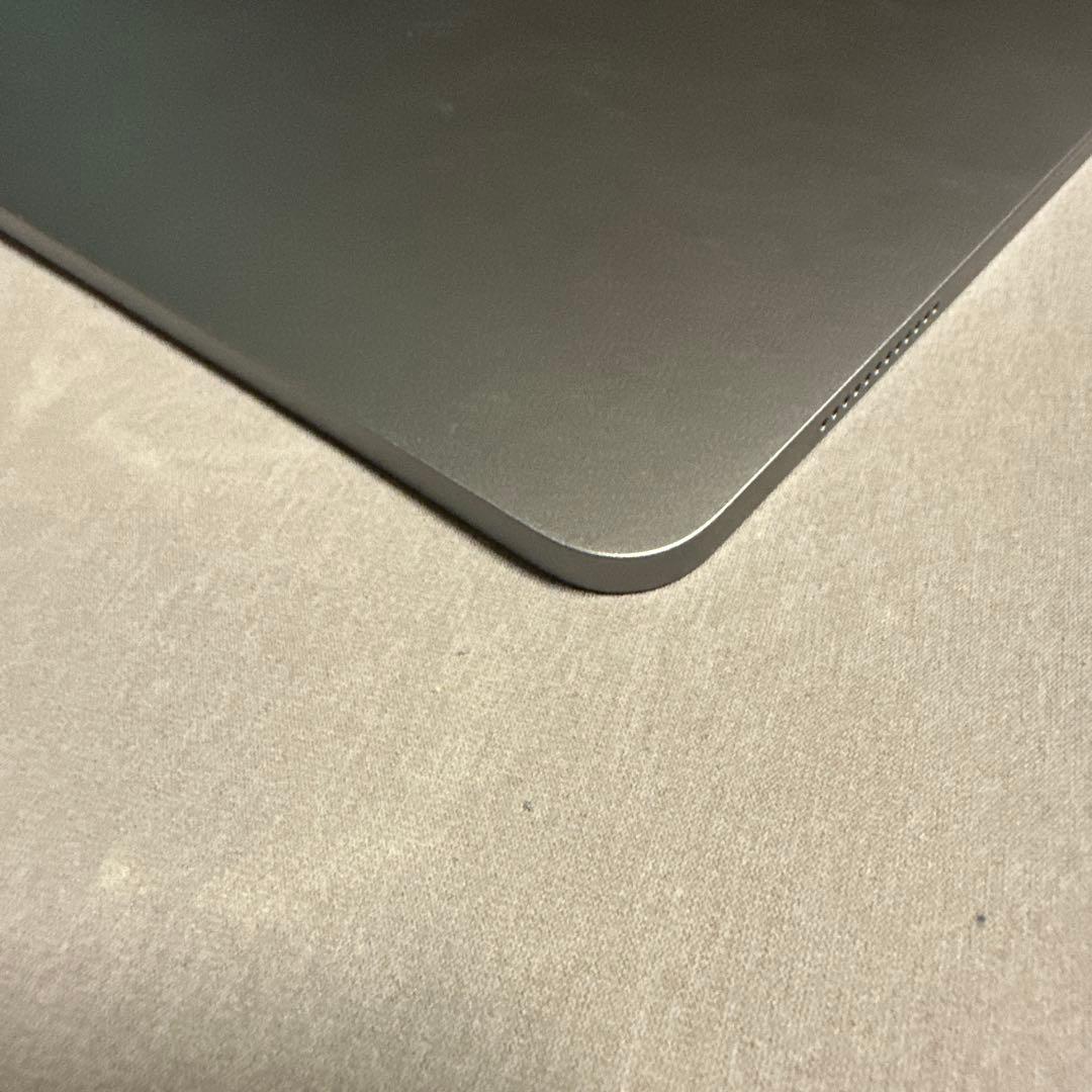 iPad Air 13インチ バッテリー100% Wi-Fi 128GB 10