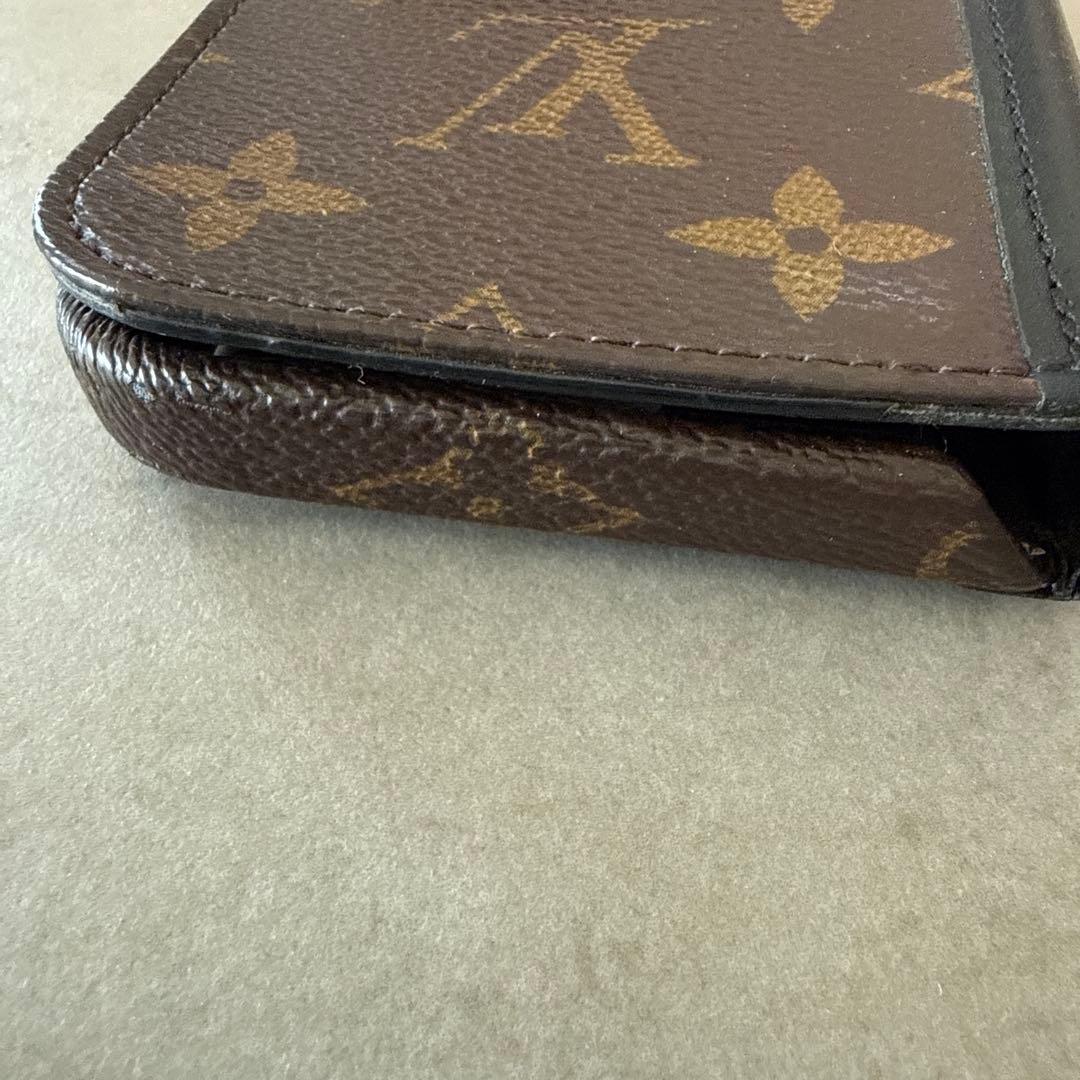 Louis Vuitton 手帳型 iPhoneケース14pro