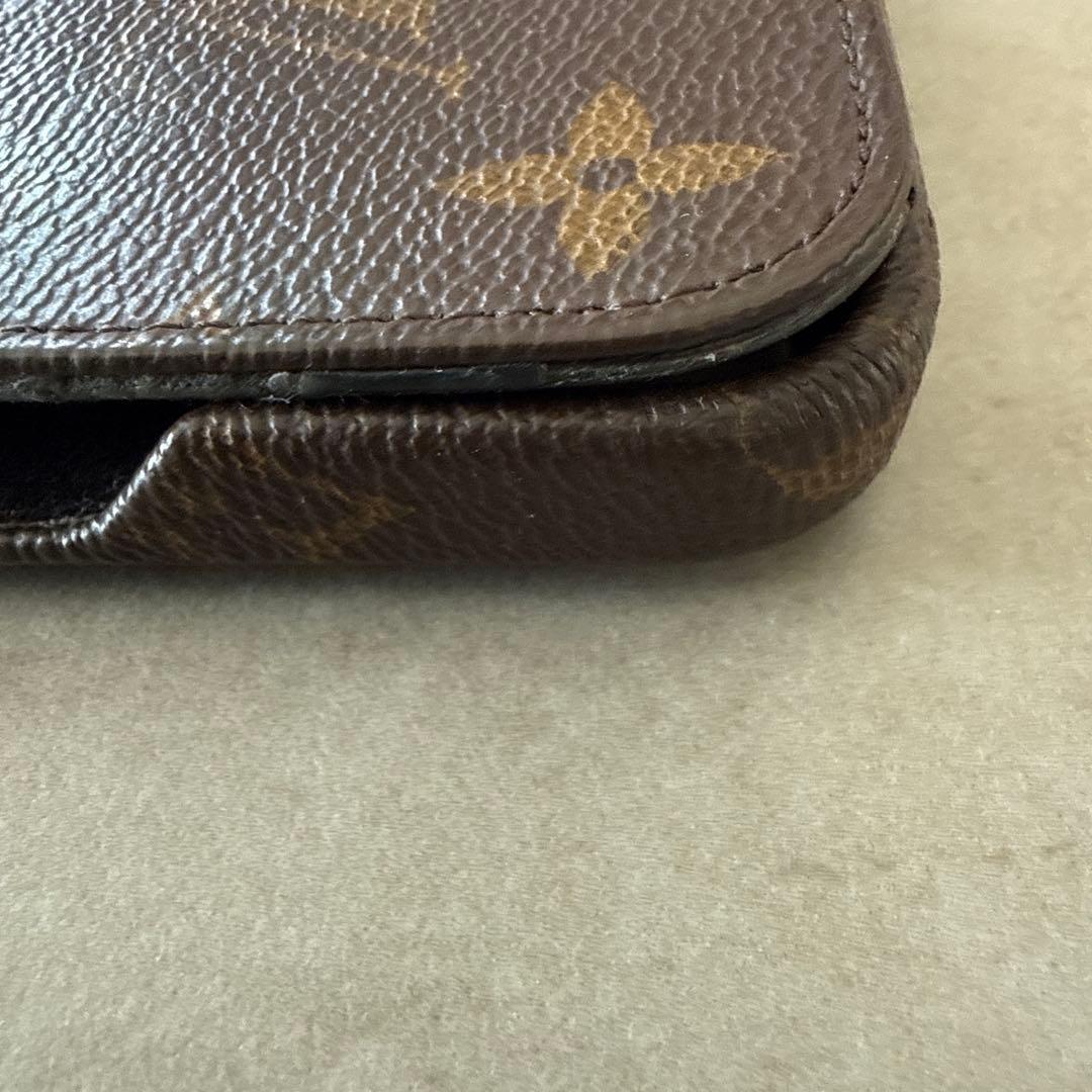 Louis Vuitton 手帳型 iPhoneケース14pro