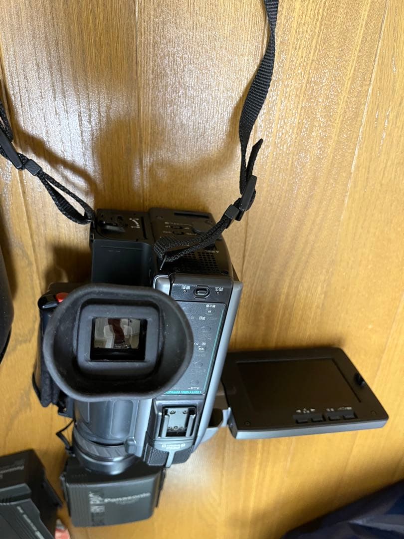 デジタルカメラ　ＮＶＤＬ1