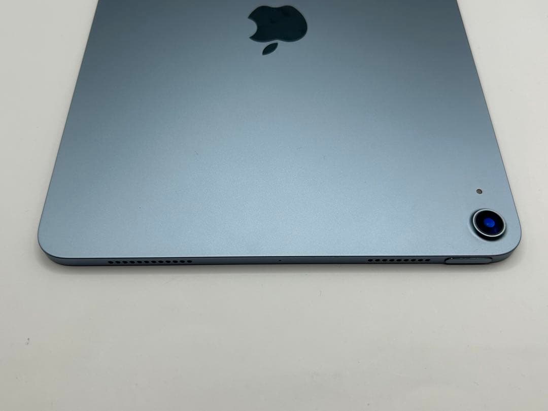 Apple iPadAir 第4世代 Wi-Fiモデル64GB MYFQ2J/A