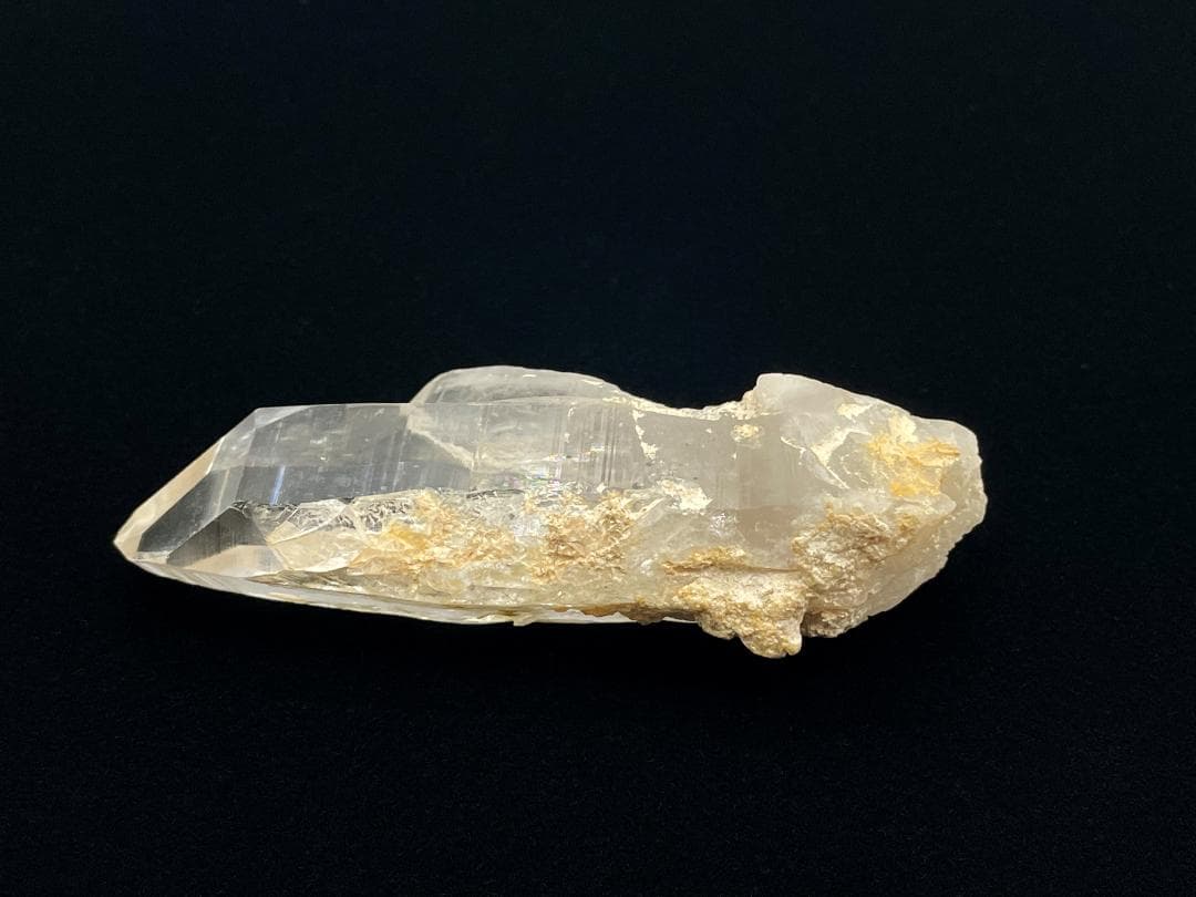 ポイント（山梨県八幡山水晶）