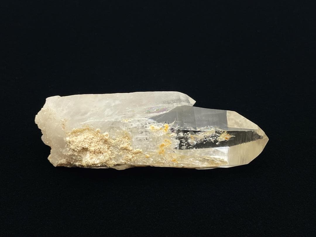 ポイント（山梨県八幡山水晶）