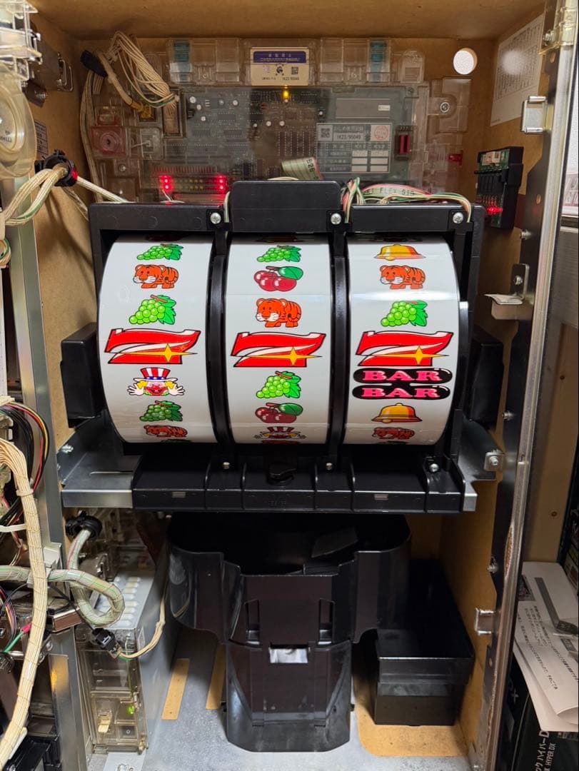 ジャグラー3実機　しんちゃんページ