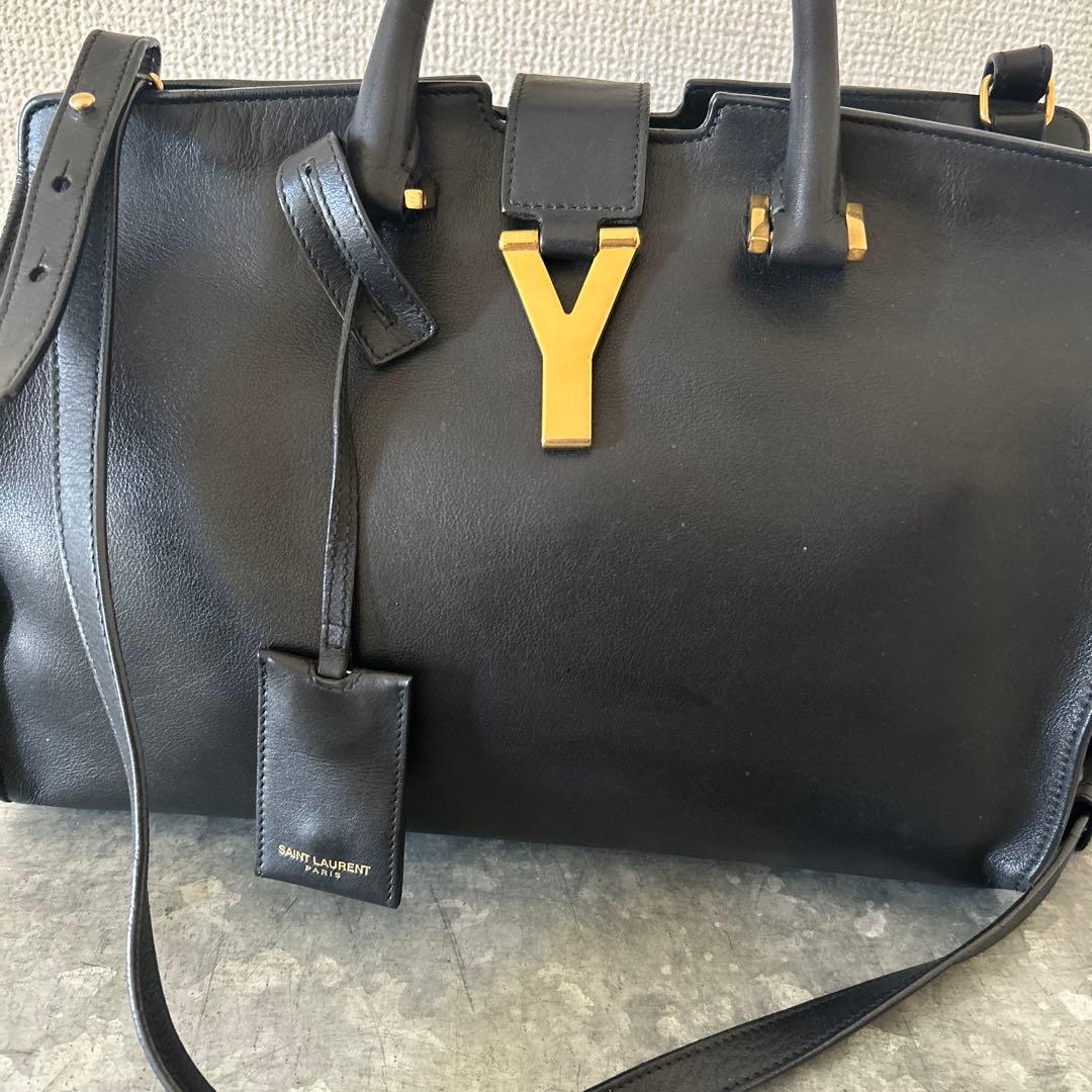 サンローランパリ　プチカバス　ハンドバッグ　2WAYショルダー　ブラック