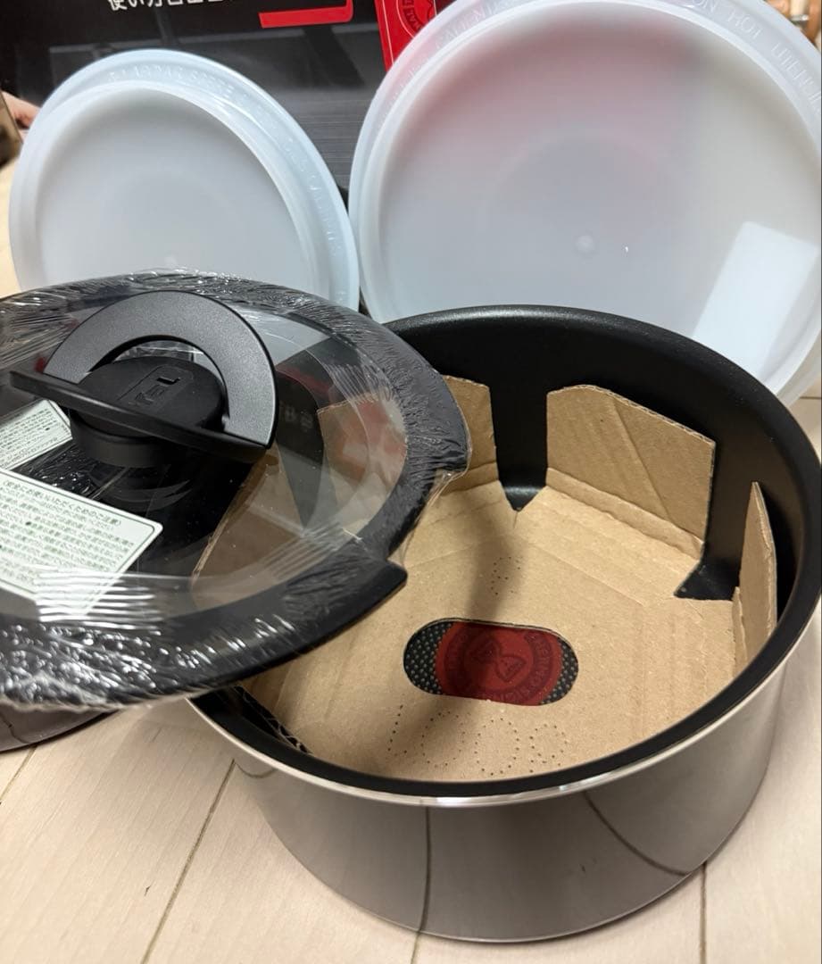 【新品未使用】T-fal ガス専用　ソースパン6点セット