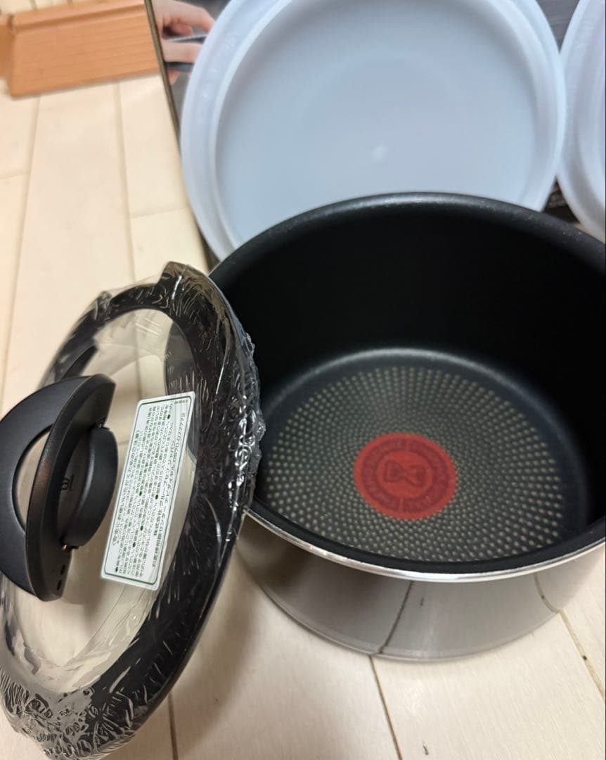 【新品未使用】T-fal ガス専用　ソースパン6点セット