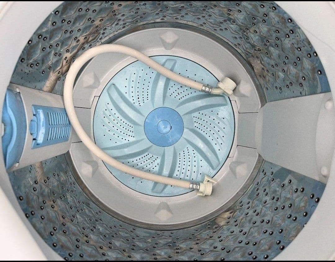 東芝洗濯機　5kg 浸透パワフル洗浄からみまセンサー風乾燥機能付き2020年製