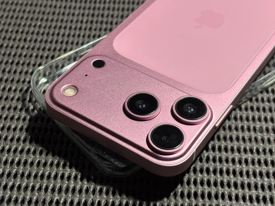 iphoneXR 64g/iphone 17PRO Pink(限定色)外装交換！