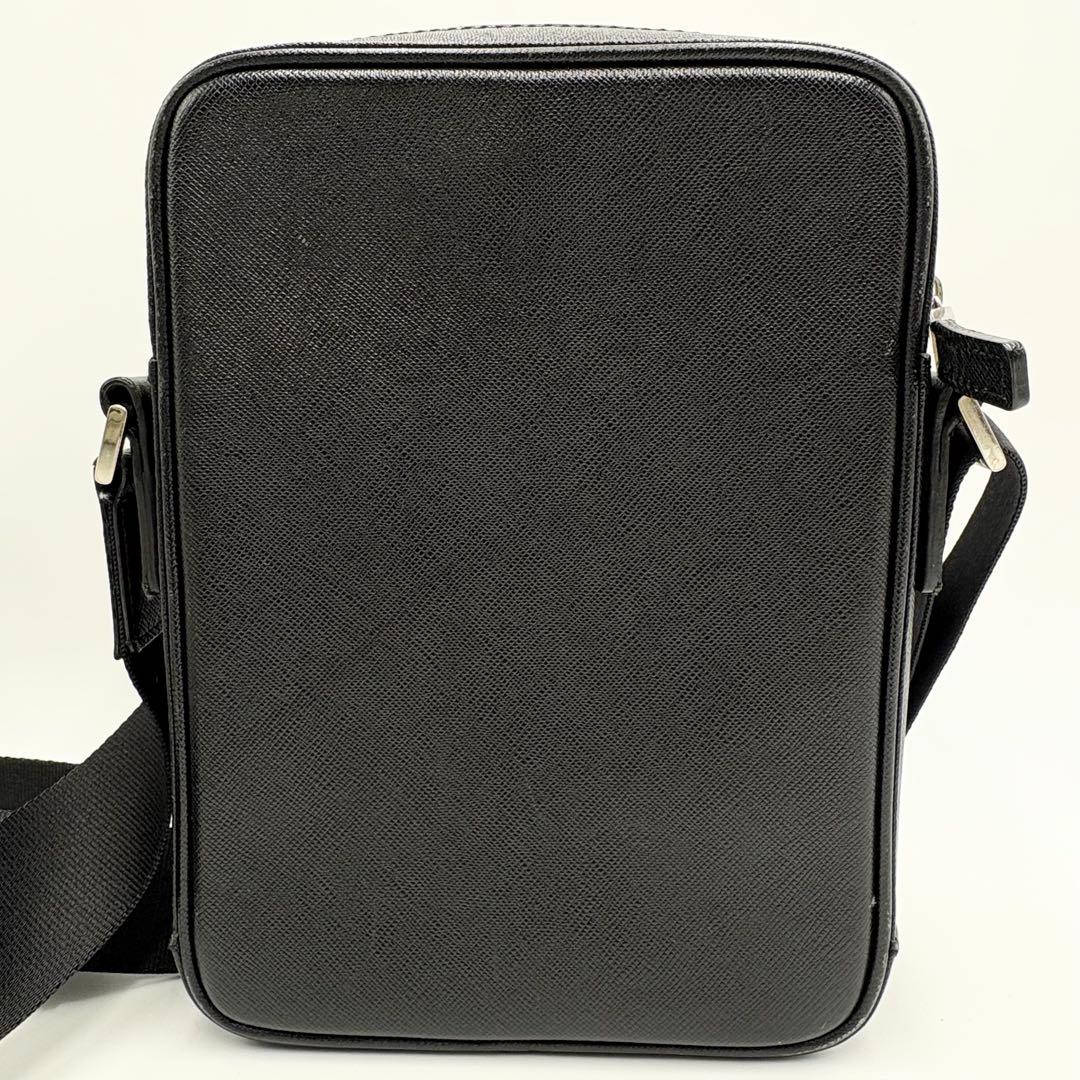 BURBERRYバーバリー オールレザー サフィアーノ ショルダーバッグ ロゴ