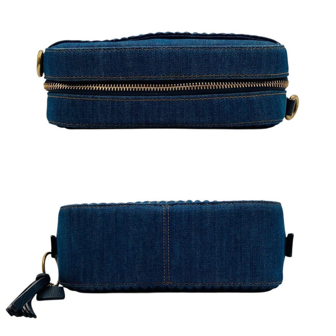 極美品✨コーチ　ショルダーバッグ デニム カメラバッグ ブルー 53622