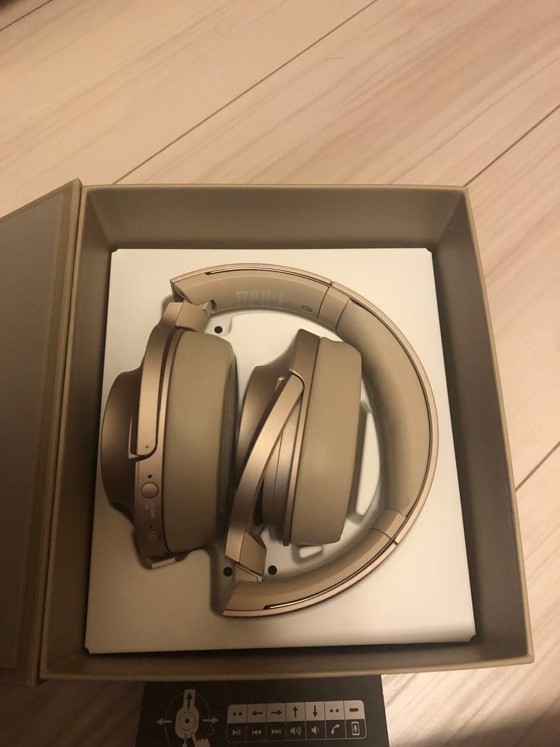 【3点セット】ハイレゾスピーカー&ウォークマン&SONY WH-H900N(N)