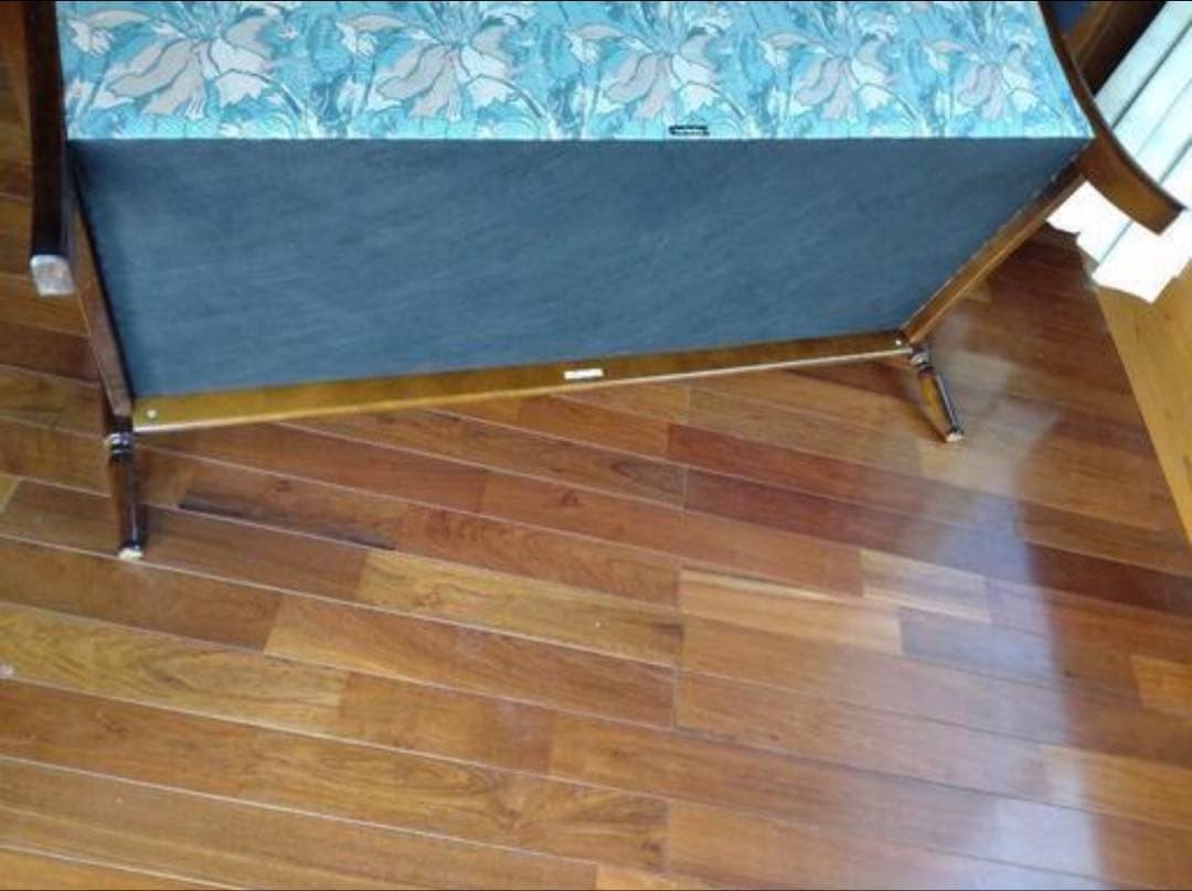 ●カリモク　ヴィンテージ2人掛けソファ 木製フレーム × 花柄ファブリック