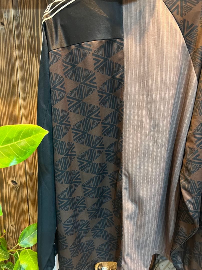 美品　Children of the discordance × UMBRO