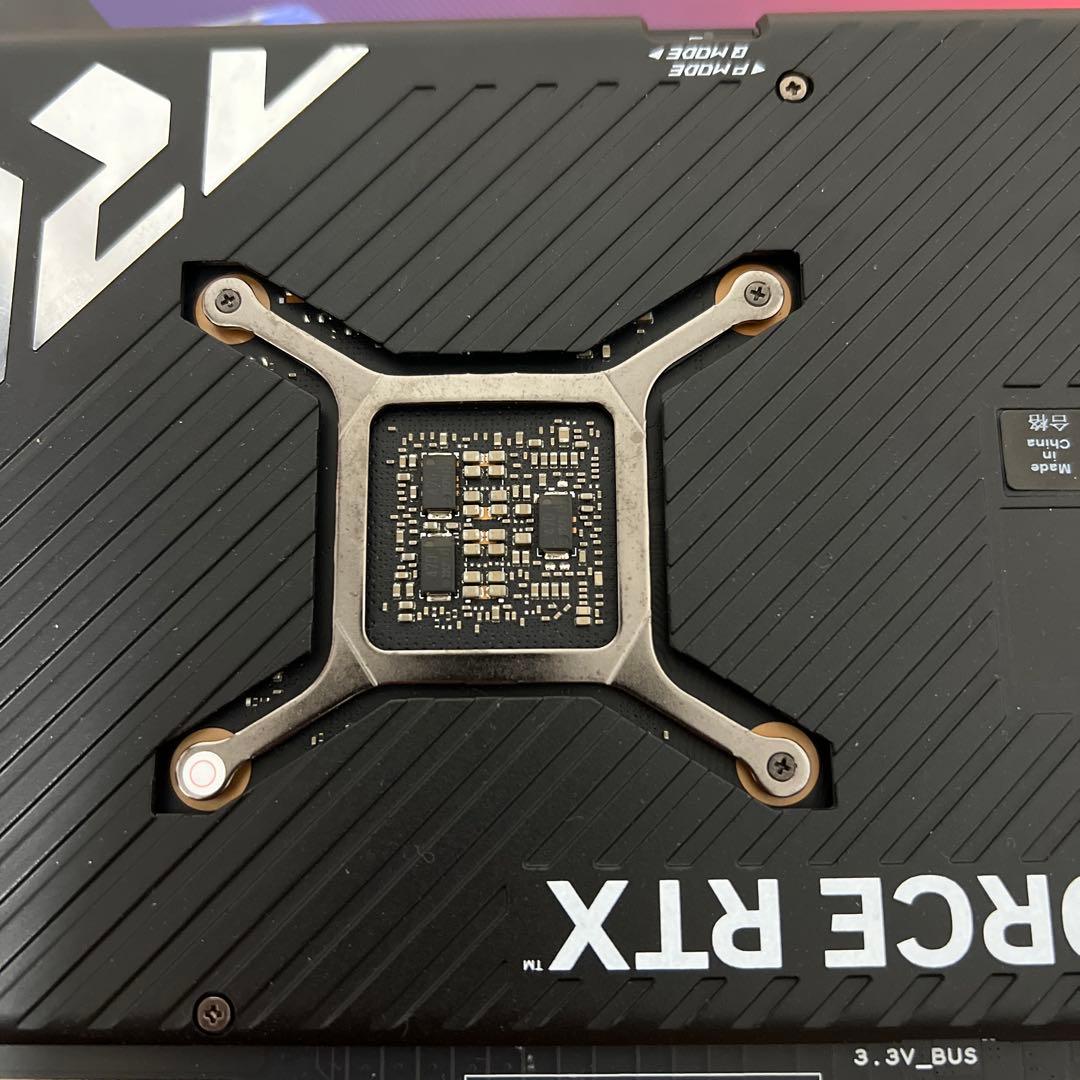 ROG Strix GeForce RTX 4070Ti 12GB 非OC