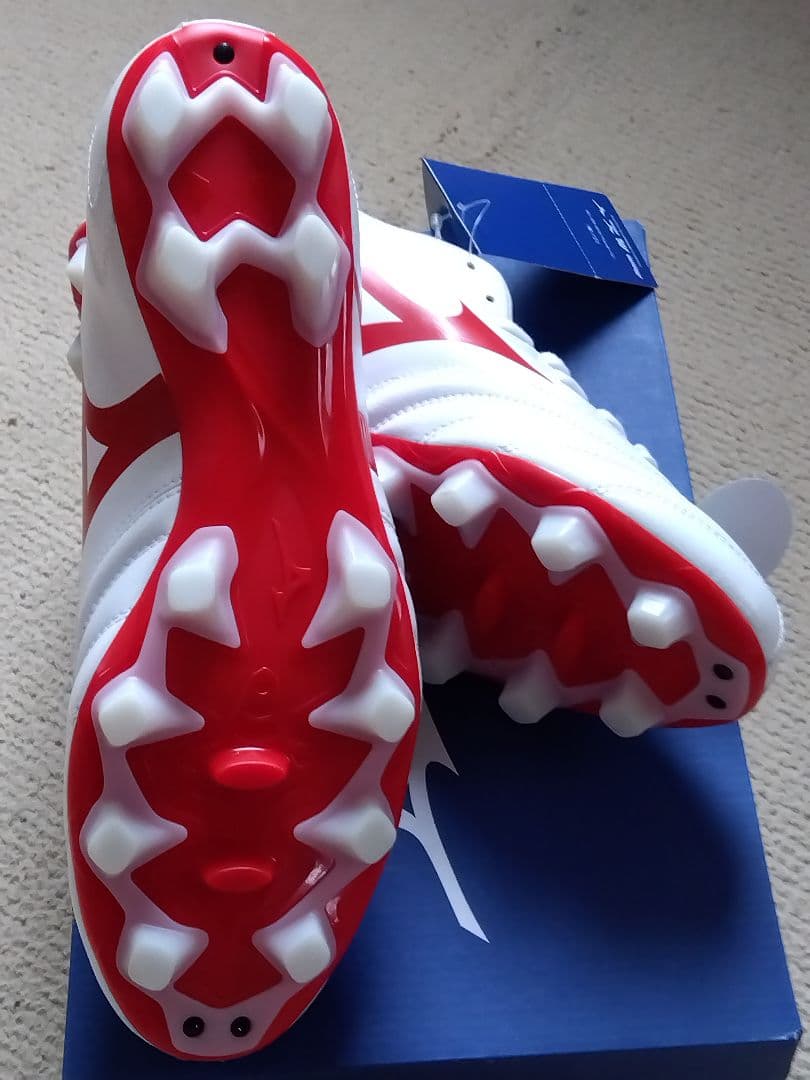 【専売品です】 スパイク／ミズノ／24.0／白／P1GA210462／新品