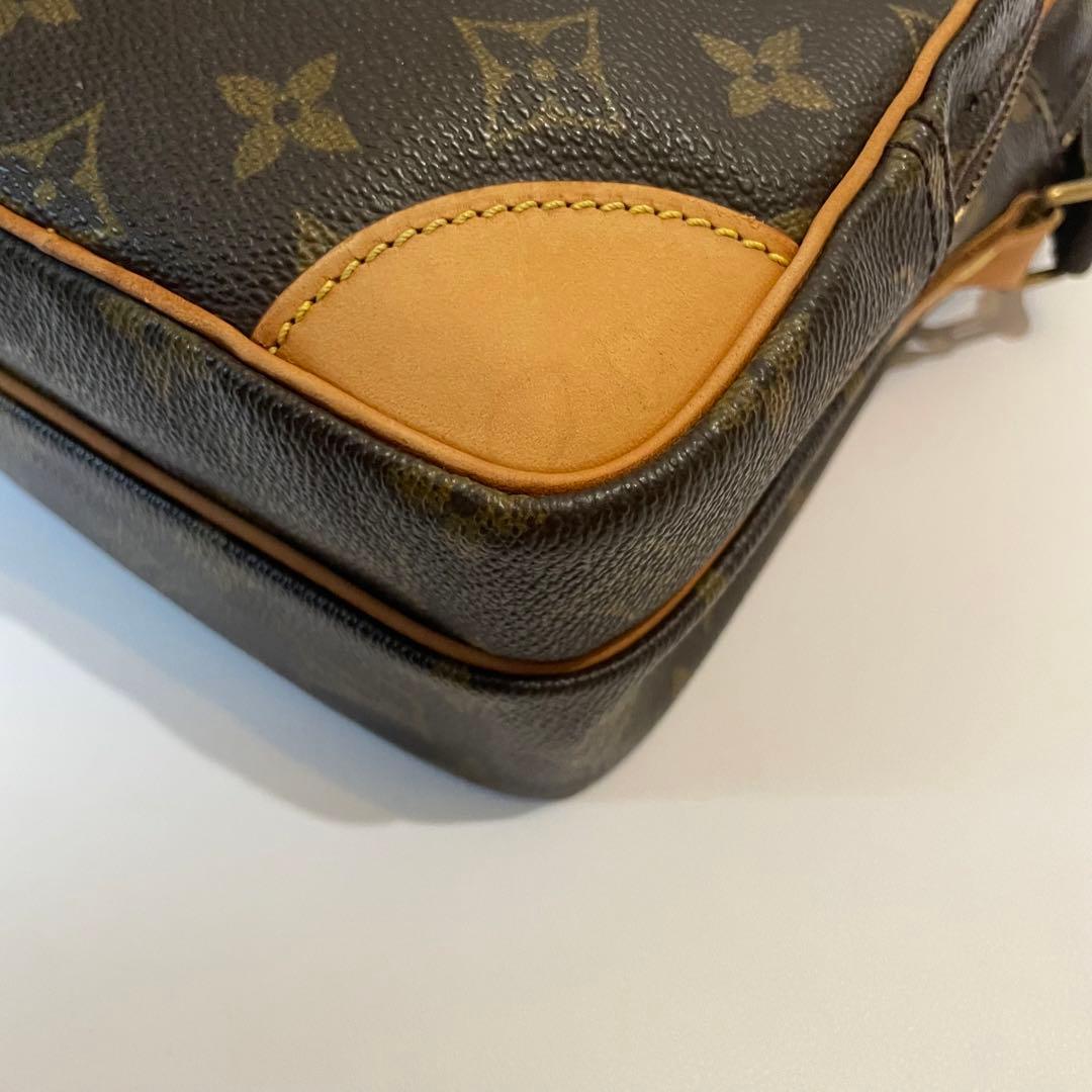 美品✨ルイヴィトン ショルダーバッグ アマゾン pvc モノグラム 肩掛け