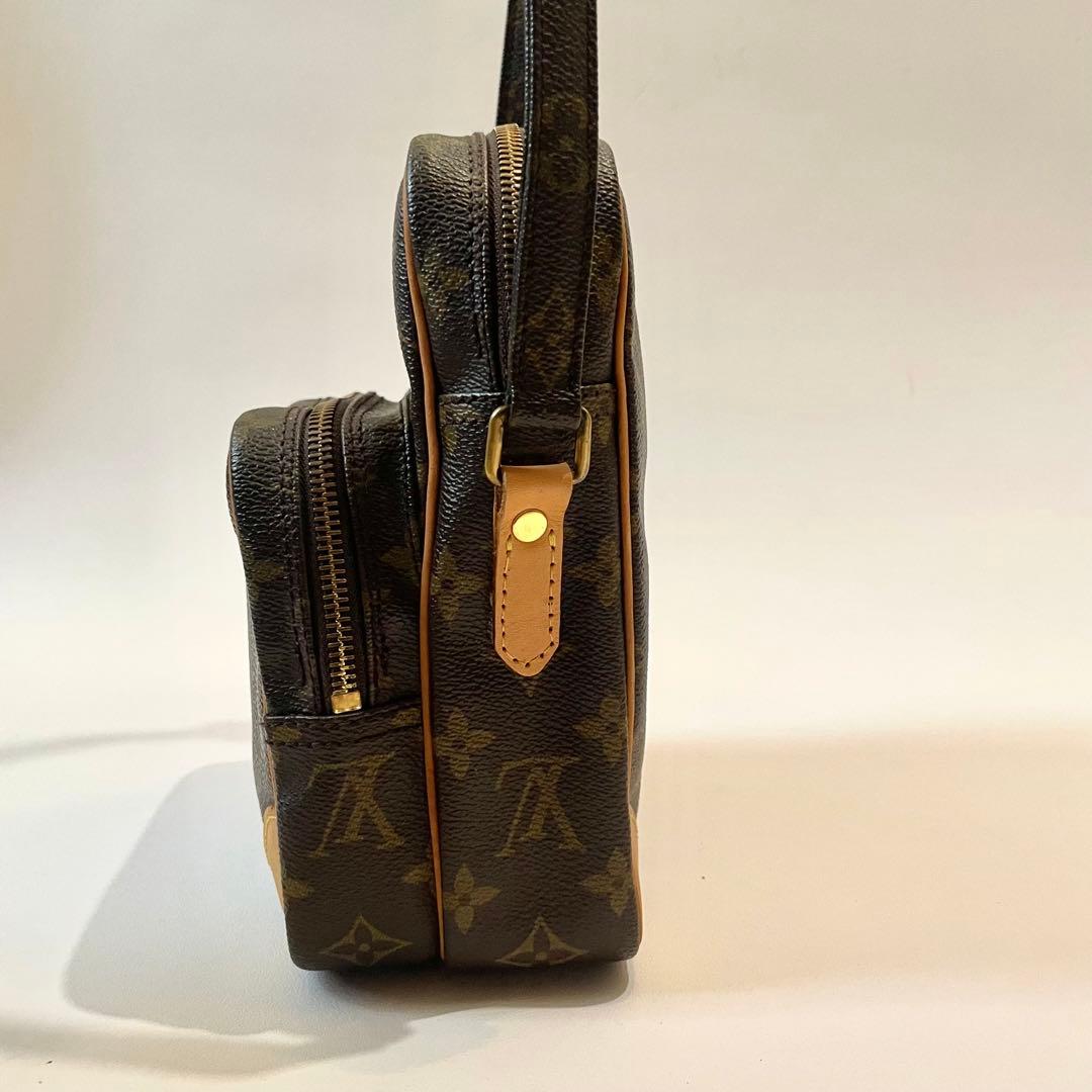 美品✨ルイヴィトン ショルダーバッグ アマゾン pvc モノグラム 肩掛け
