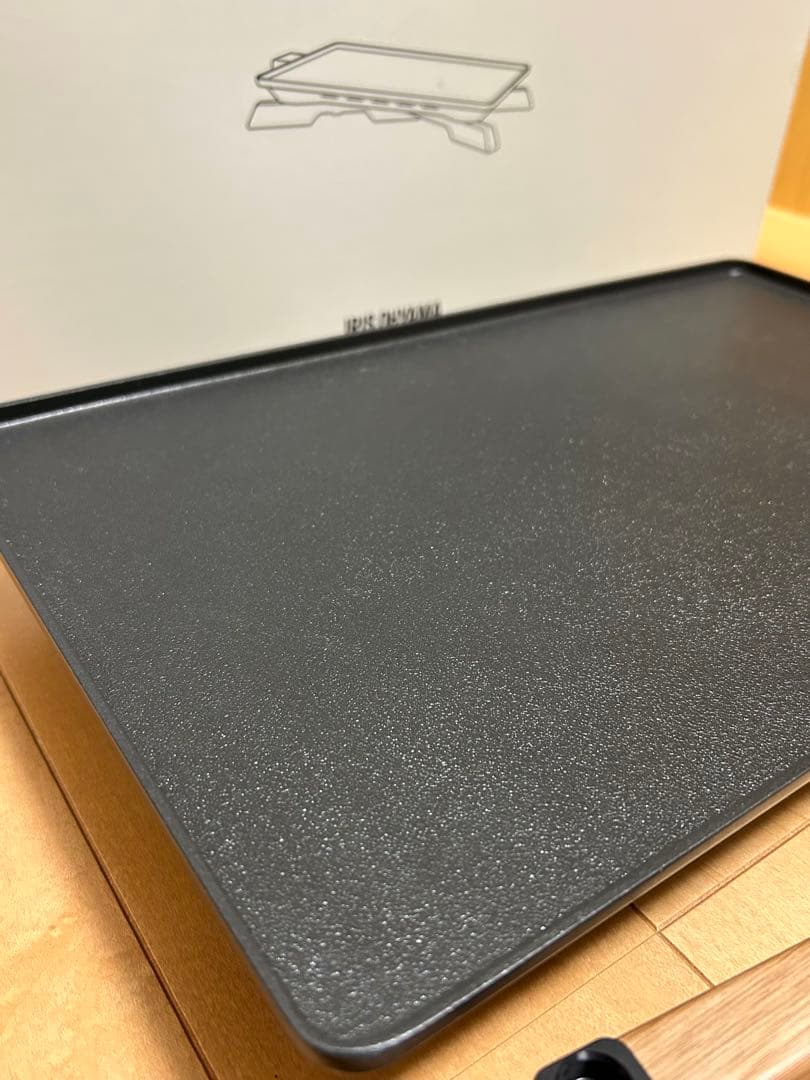 アイリスオーヤマ　薄型ホットプレート　IHU-A10-B ホームパーティー