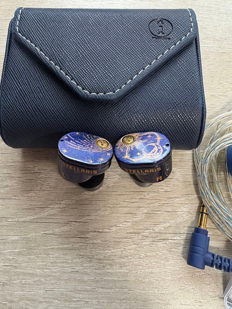 水月雨(MOONDROP)・群青-STELLARiS・有線イヤホン・ステラリス